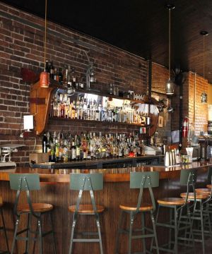 个性复古小酒吧设计墙砖墙面装修效果图片