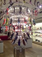 2025女鞋店个性鞋店鞋架装修效果图
