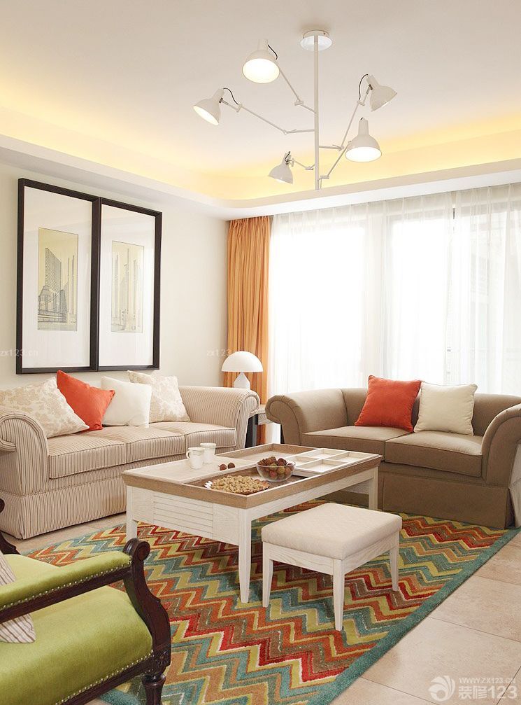 小户型15平方客厅布艺沙发装修效果图