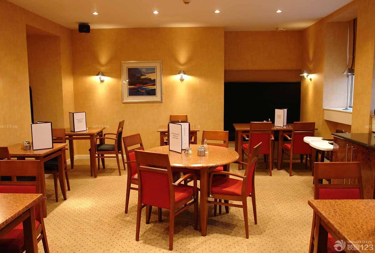 酒吧黄色墙面装修效果图片