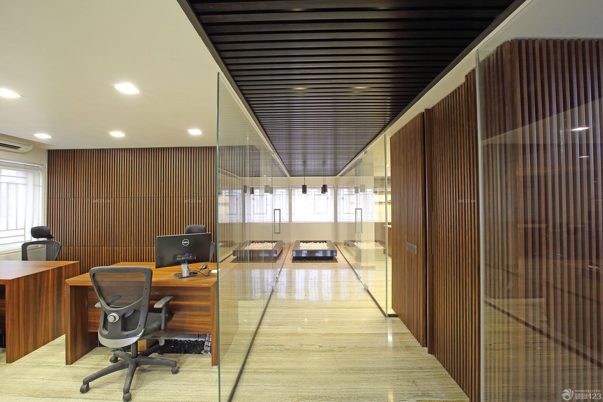 公司走道格栅吊顶效果图大全2025