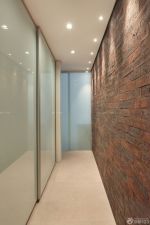 走廊红砖墙装修图片