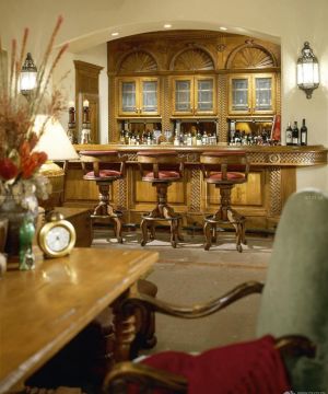 古典欧式风格家庭酒吧设计图片2023