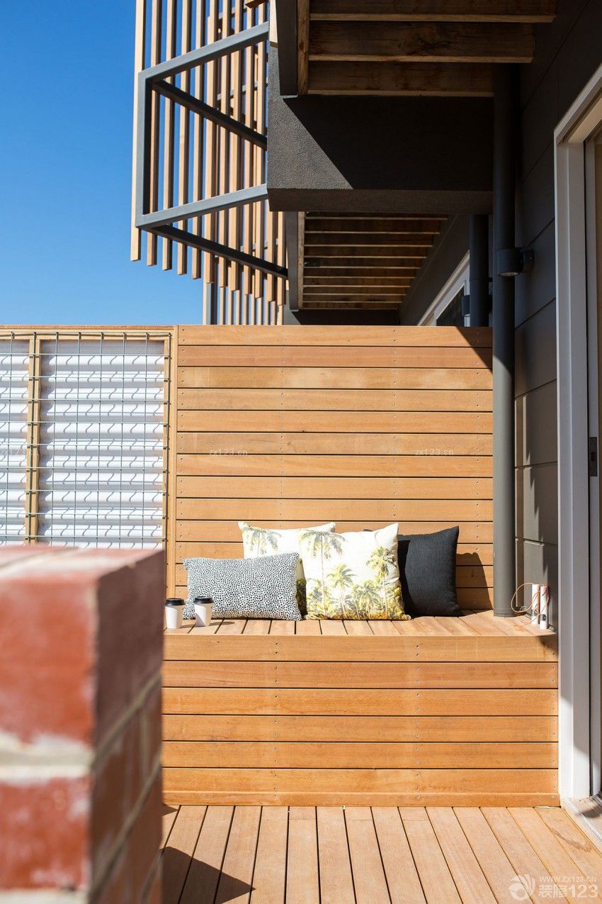 阳台榻榻米装修效果图