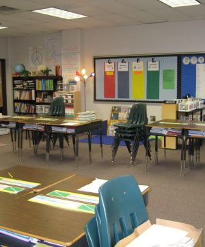 学校室内教室装修效果图2023图片