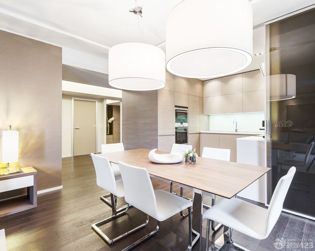 现代餐厅装修效果图大全2025图片 餐厅吊灯图片
