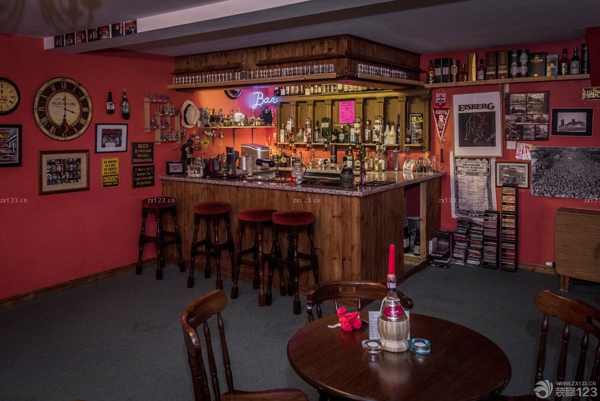 家庭酒吧装潢红色墙面装修效果图片