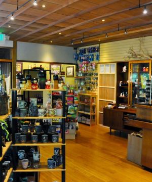 店面创意杯子装修图