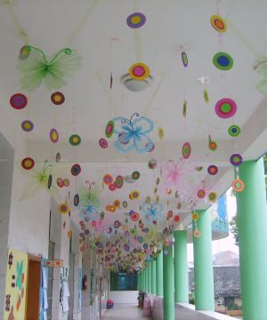 现代简约幼儿园走廊吊顶装饰设计图片