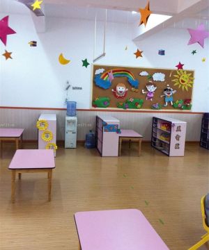 简单幼儿园装修图片 浅色木地板