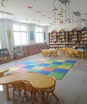 大型简单幼儿园图书馆装修效果图片