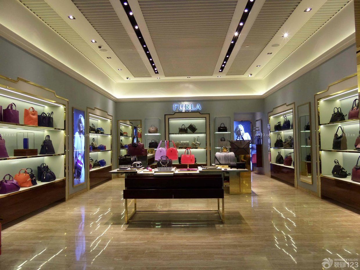 包包小店面装修设计图