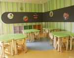 幼儿园室内设计教室条纹壁纸装修效果图片