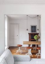 现代风格复式住宅装修