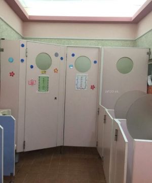 私立幼儿园室内小型卫生间装修效果图片