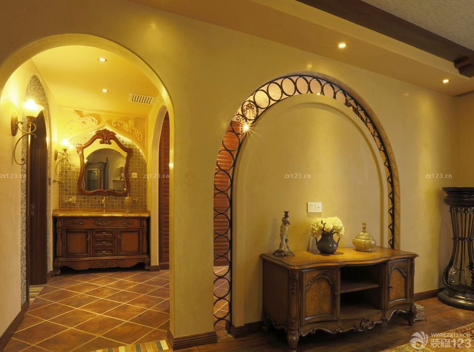 美式风格玄关装修效果图片