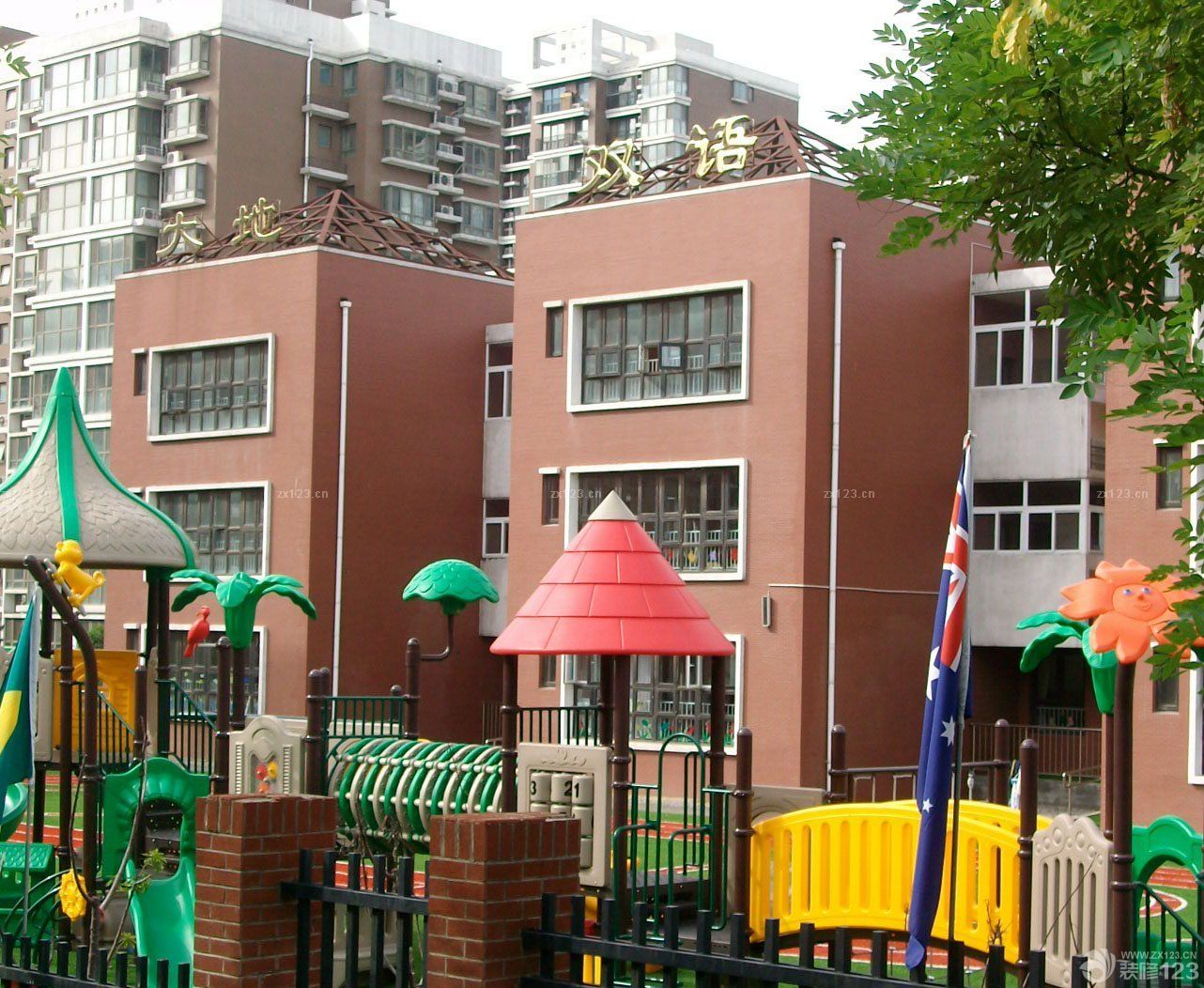 幼儿园外墙装修设计图片 