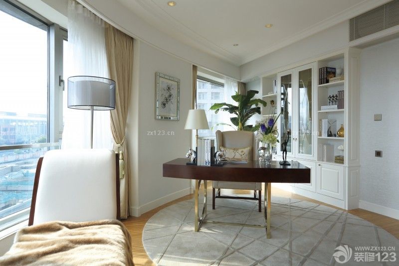 法式装饰风格书桌设计图