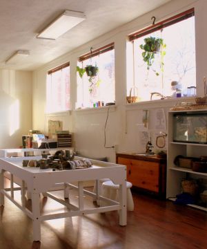 国外幼儿园室内门窗装饰设计案例图片