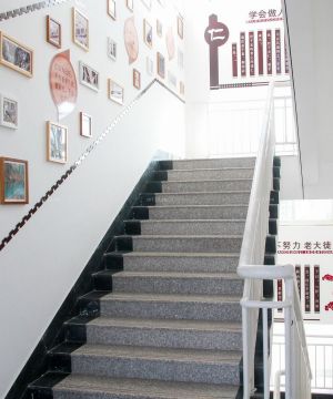 学校楼梯装饰设计效果图片欣赏