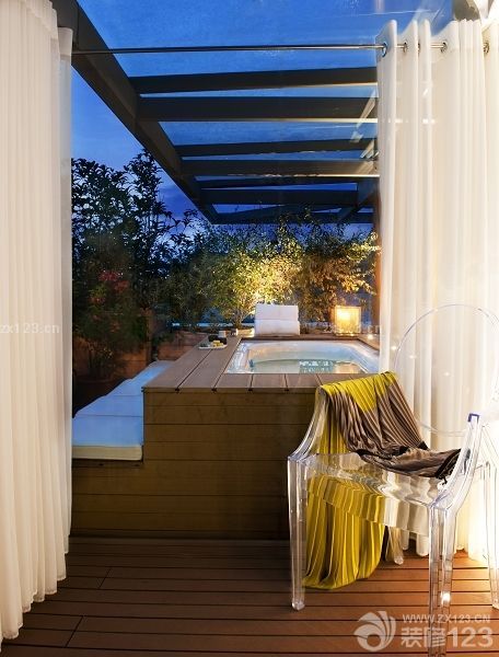 屋顶花园浴缸装修效果图片
