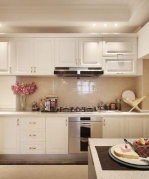 厨房白色橱柜吊柜装修设计效果图片