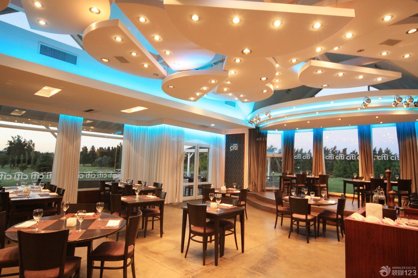 饭店面吊顶造型装修图