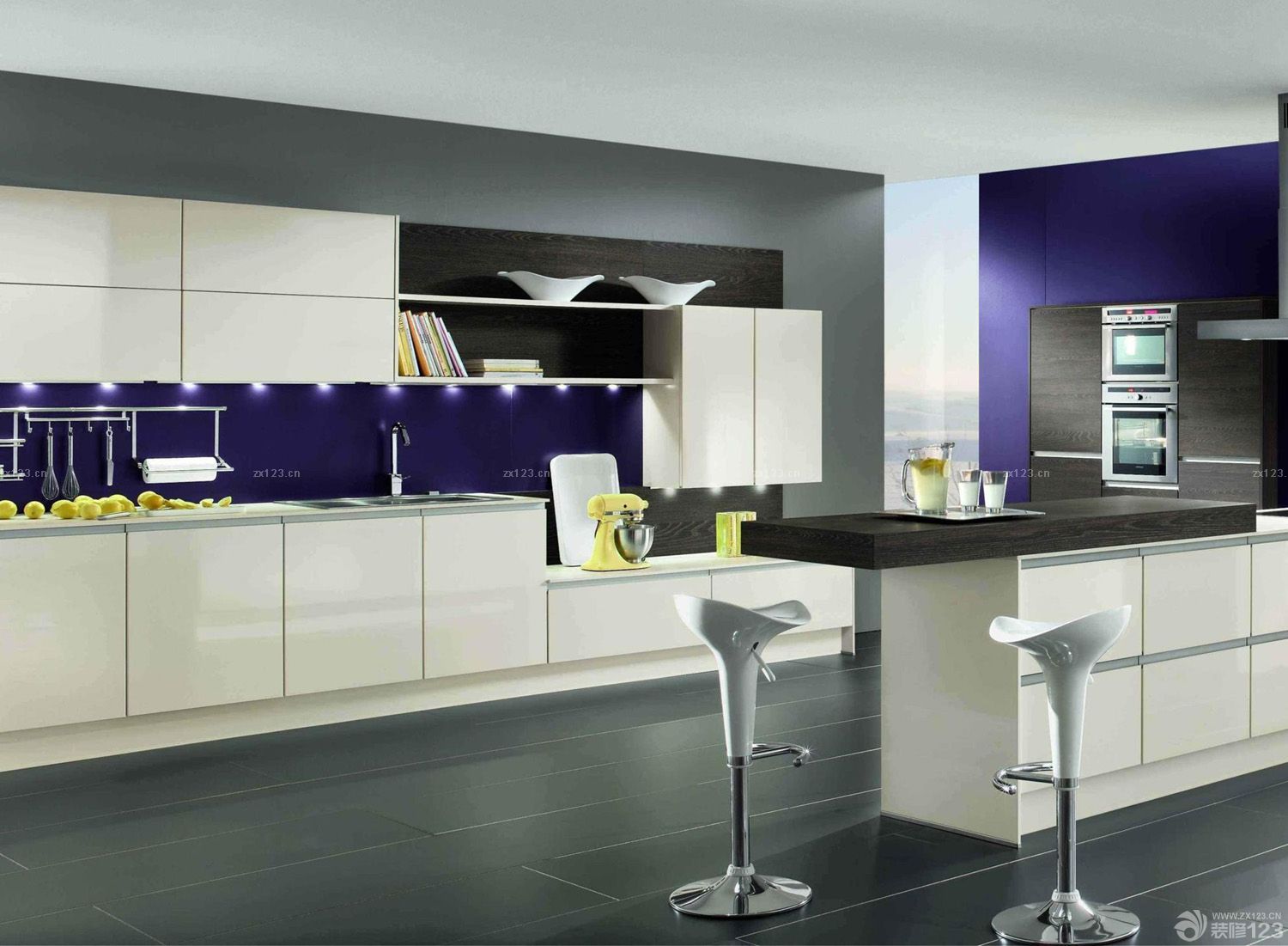 简约室内西式厨房装修设计图片