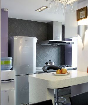 现代家装风格小厨房设计效果图片