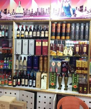 小超市酒柜装修效果图图片