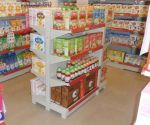 现代小型超市室内货架装修效果图片 