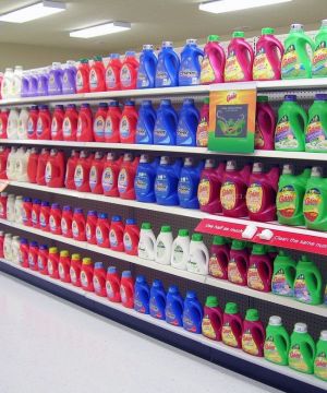 大型现代超市货架陈列效果图