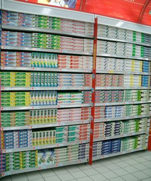 现代超市货架陈列设计效果图片大全