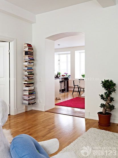 时尚北欧家装浅色地板