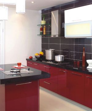 现代风格别墅设计长方形厨房装修效果图