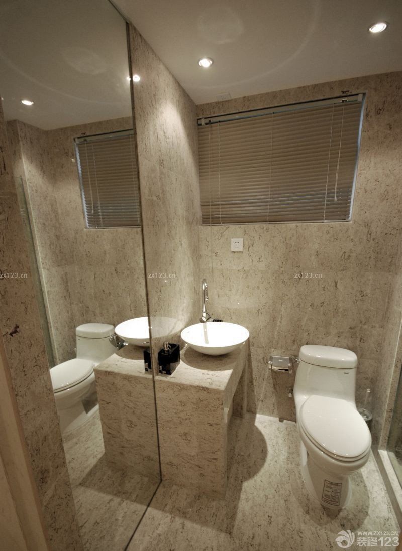 简约卫生间隔断效果图