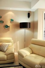 温馨简单客厅沙发颜色搭配装修图小户