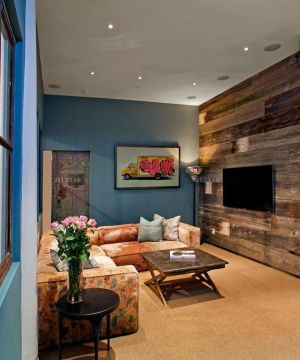客厅装修木质电视背景墙效果图片