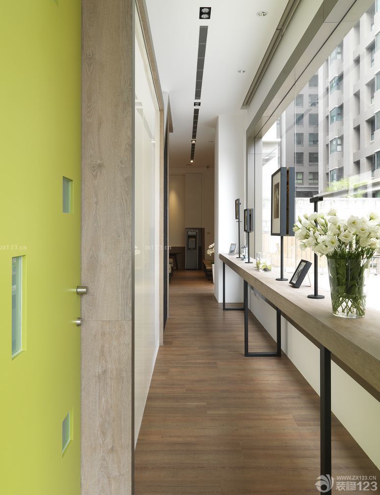 私人医院走廊装修效果图片