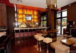 地中海酒吧深棕色木地板装修效果图片