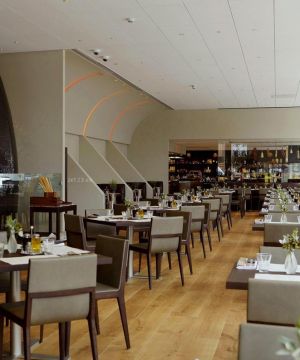 传统现代风格现代酒吧椅图片