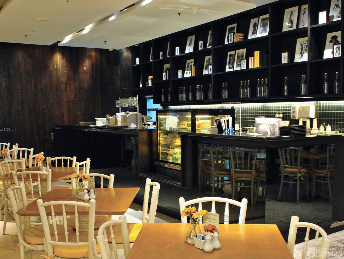 酒吧咖啡厅木质茶几装修效果图片