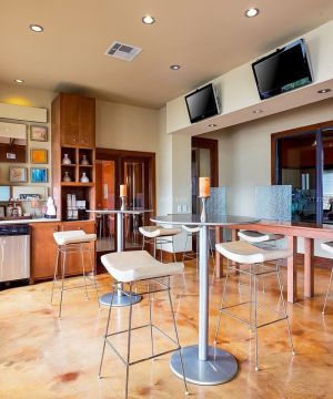 简单酒吧咖啡厅高凳装修效果图片