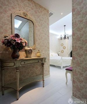 法式浪漫设计风格卧室装饰图