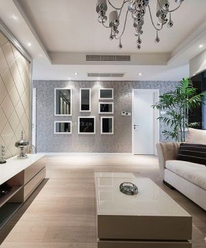 现代复式起居室装修效果图