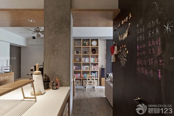 现代简约风格手绘墙装修图片