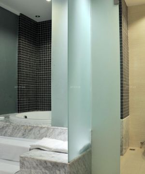 140平米三室一厅卫生间装修设计效果图
