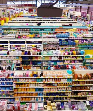 经典超市货架陈列装修设计