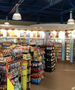 超市饮品区装饰美式吊灯图片