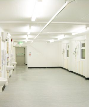 医院室内走廊装修效果图片